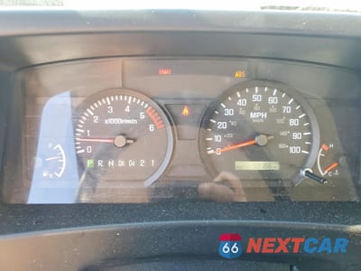 Zdjęcie 9 z 13 samochodu: 2024 ISUZU NPR HD VIN:54DC4W1D3RS205332 - miniatura