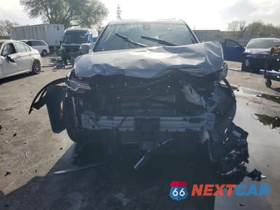 Piąte zdjęcie samochodu w środku: 2024 CADILLAC XT6 PREMIUM LUXURY VIN:1GYKPCRS1RZ721084 - miniatura