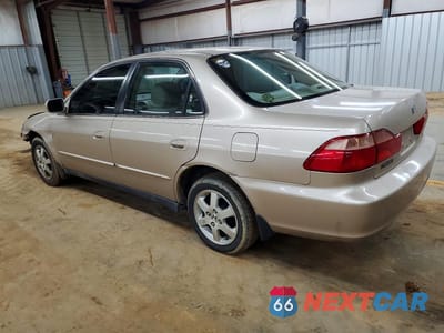 Drugie zdjęcie samochodu z przodu: 2000 HONDA ACCORD SE VIN:1HGCG5676YA100024 - miniatura
