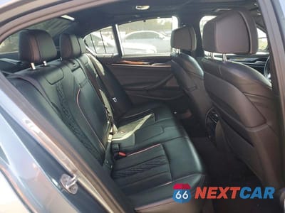 Zdjęcie 10 z 13 samochodu: 2019 BMW 540 I VIN:WBAJE5C5XKWW03691 - miniatura