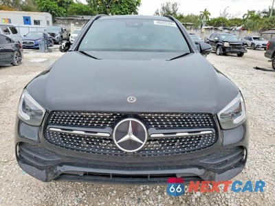 Piąte zdjęcie samochodu w środku: 2022 MERCEDES-BENZ GLC 300 VIN:W1N0G8DBXNV372003 - miniatura
