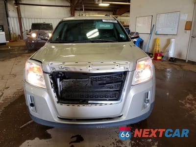 Piąte zdjęcie samochodu w środku: 2015 GMC TERRAIN SLE VIN:2GKFLWE34F6364952 - miniatura