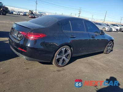 Trzecie zdjęcie samochodu z tyłu: 2025 MERCEDES-BENZ C 300 VIN:W1KAF4GB8SR257509 - miniatura