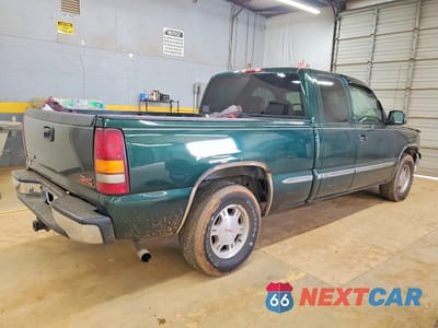 Trzecie zdjęcie samochodu z tyłu: 2001 GMC NEW SIERRA C1500 VIN:2GTEC19T611240319 - miniatura