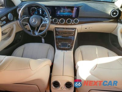 Zdjęcie 8 z 12 samochodu: 2021 MERCEDES-BENZ E 350 VIN:W1KZF8DB7MA907821 - miniatura