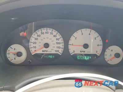 Zdjęcie 9 z 13 samochodu: 2005 DODGE GRAND CARAVAN SXT VIN:2D4GP44L95R275436 - miniatura