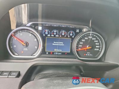 Zdjęcie 9 z 12 samochodu: 2022 CHEVROLET SILVERADO K3500 HIGH COUNTRY VIN:1GC4YVEY0NF364266 - miniatura