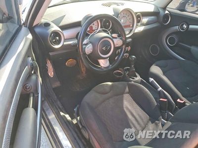 Zdjęcie 8 z 11 samochodu: 2009 MINI COOPER S CLUBMAN VIN:WMWMM33549TP90684 - miniatura