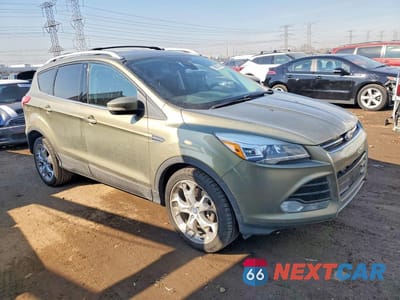 Czwarte zdjęcie samochodu z boku: 2013 FORD ESCAPE TITANIUM VIN:1FMCU0J94DUB62240 - miniatura
