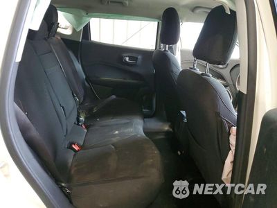 Zdjęcie 11 z 13 samochodu: 2019 JEEP COMPASS SPORT VIN:3C4NJDAB3KT847028 - miniatura