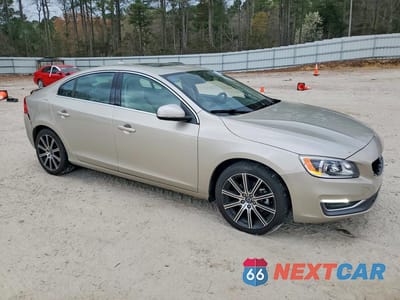 Czwarte zdjęcie samochodu z boku: 2017 VOLVO S60 PREMIER VIN:LYV402HK8HB150522 - miniatura