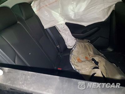 Zdjęcie 11 z 14 samochodu: 2023 HONDA ACCORD HYBRID EXL VIN:1HGCY2F68PA060112 - miniatura