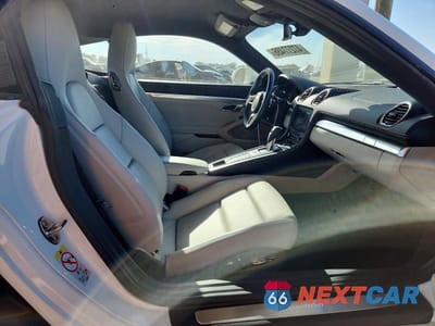 Zdjęcie 10 z 11 samochodu: 2024 PORSCHE CAYMAN BASE VIN:WP0AA2A8XRK255015 - miniatura