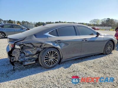 Trzecie zdjęcie samochodu z tyłu: 2025 LEXUS ES 350 BASE VIN:58ADZ1B19SU220417 - miniatura