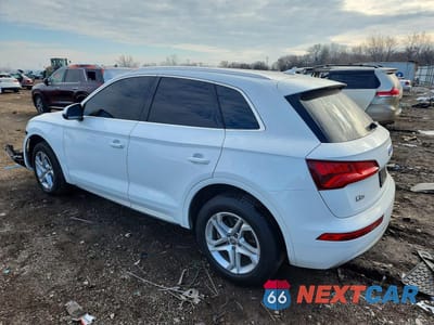 Drugie zdjęcie samochodu z przodu: 2019 AUDI Q5 PREMIUM VIN:WA1ANAFY6K2130343 - miniatura