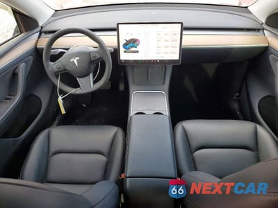 Zdjęcie 8 z 12 samochodu: 2023 TESLA MODEL Y VIN:7SAYGDEE1PA176268 - miniatura