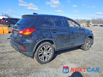 Trzecie zdjęcie samochodu z tyłu: 2018 MITSUBISHI OUTLANDER SPORT ES VIN:JA4AP3AUXJU023731 - miniatura