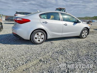 Trzecie zdjęcie samochodu z tyłu: 2015 KIA FORTE LX VIN:KNAFK4A62F5408099 - miniatura