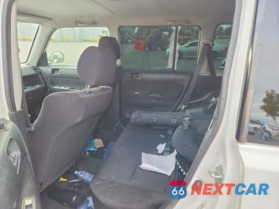 Zdjęcie 10 z 11 samochodu: 2004 SCION XB BASE VIN:JTLKT334540156707 - miniatura