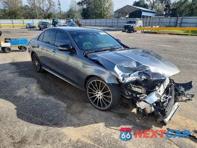 Czwarte zdjęcie samochodu z boku: 2020 MERCEDES-BENZ E AMG 53 4MATIC VIN:WDDZF6BB7LA726594 - miniatura
