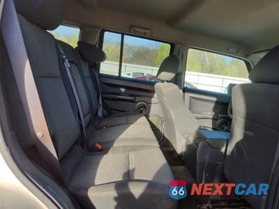 Zdjęcie 11 z 12 samochodu: 2008 JEEP COMMANDER SPORT VIN:1J8HG48K28C189152 - miniatura