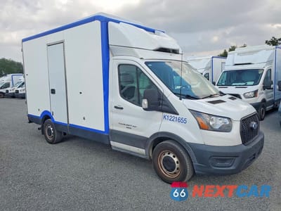 Czwarte zdjęcie samochodu z boku: 2023 FORD TRANSIT DELIVERY TRUCK VIN:1FDBW5ZG5PKA53520 - miniatura