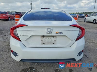Zdjęcie 6 z 11 samochodu: 2018 HONDA CIVIC LX VIN:2HGFC2F51JH601660 - miniatura