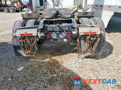 Zdjęcie 9 z 10 samochodu: 2020 KENWORTH CONSTRUCTION T680 VIN:1XKYA48X2LJ393317 - miniatura
