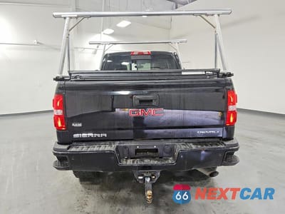 Zdjęcie 6 z 11 samochodu: 2015 GMC SIERRA K2500 DENALI VIN:1GT120EG8FF573609 - miniatura