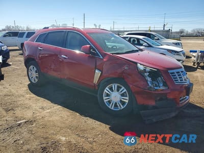 Czwarte zdjęcie samochodu z boku: 2015 CADILLAC SRX LUXURY COLLECTION VIN:3GYFNEE35FS572530 - miniatura