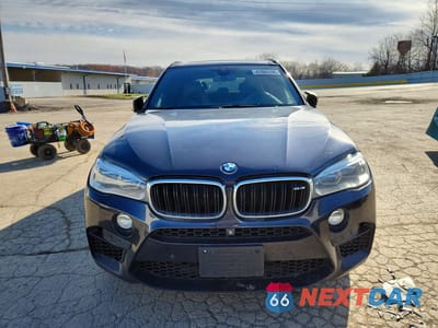 Piąte zdjęcie samochodu w środku: 2016 BMW X5 M VIN:5YMKT6C58G0R77866 - miniatura