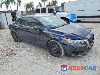 Czwarte zdjęcie samochodu z boku: 2020 NISSAN SENTRA SV VIN:3N1AB8CV9LY243310 - miniatura