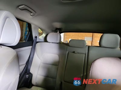 Zdjęcie 10 z 12 samochodu: 2018 HYUNDAI TUCSON SE VIN:KM8J2CA41JU797737 - miniatura