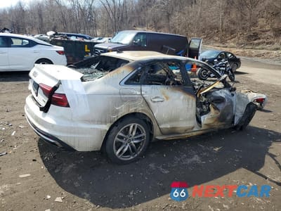 Trzecie zdjęcie samochodu z tyłu: 2023 AUDI A4 PREMIUM PLUS 45 VIN:WAUEAAF42PN009974 - miniatura