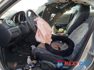 Zdjęcie 7 z 11 samochodu: 2009 MAZDA 3 I VIN:JM1BK32G591233037 - miniatura