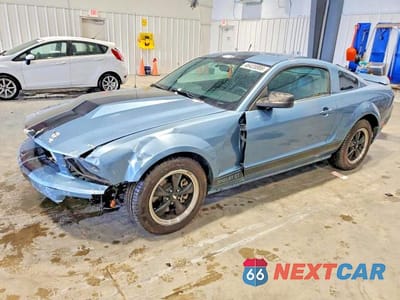 2006 FORD MUSTANG GT 1ZVFT82H065243741 - główne zdjęcie licytacji z USA - miniatura