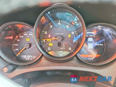 Zdjęcie 9 z 14 samochodu: 2017 PORSCHE MACAN VIN:WP1AA2A53HLB01954 - miniatura