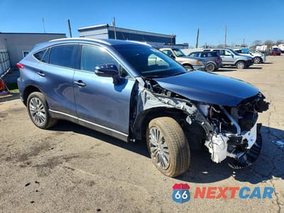 Czwarte zdjęcie samochodu z boku: 2024 TOYOTA VENZA XLE VIN:JTEAAAAH4RJ175964 - miniatura