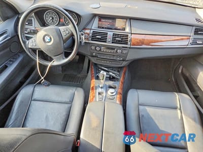 Zdjęcie 8 z 13 samochodu: 2009 BMW X5 XDRIVE30I VIN:5UXFE435X9L264427 - miniatura