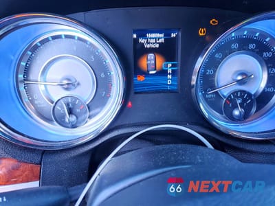 Zdjęcie 9 z 12 samochodu: 2014 CHRYSLER 300 VIN:2C3CCARG9EH381350 - miniatura