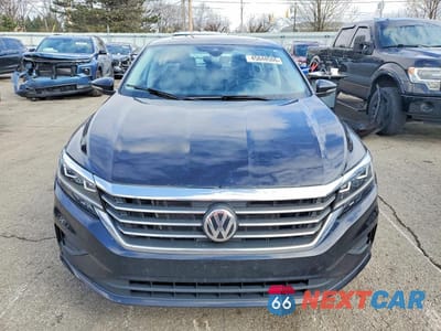 Piąte zdjęcie samochodu w środku: 2021 VOLKSWAGEN PASSAT SE VIN:1VWSA7A38MC012762 - miniatura