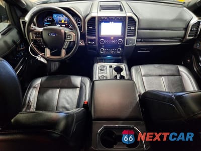 Zdjęcie 8 z 13 samochodu: 2019 FORD EXPEDITION MAX XLT VIN:1FMJK1JT7KEA39702 - miniatura