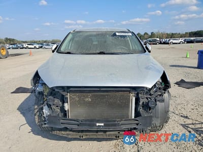 Piąte zdjęcie samochodu w środku: 2019 KIA SORENTO LX V6 VIN:5XYPG4A5XKG492657 - miniatura