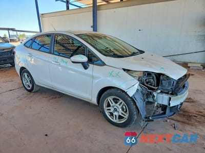 Czwarte zdjęcie samochodu z boku: 2018 FORD FIESTA SE VIN:3FADP4BJ8JM147083 - miniatura