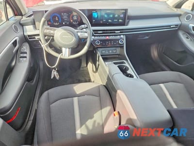 Zdjęcie 8 z 12 samochodu: 2025 HYUNDAI SONATA SEL VIN:KMHL64JA5SA477719 - miniatura