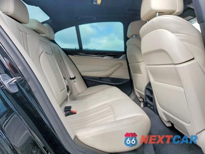 Zdjęcie 10 z 11 samochodu: 2019 BMW 530E VIN:WBAJA9C56KB399143 - miniatura