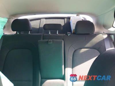 Zdjęcie 10 z 13 samochodu: 2023 HYUNDAI KONA SEL VIN:KM8K62AB7PU050301 - miniatura