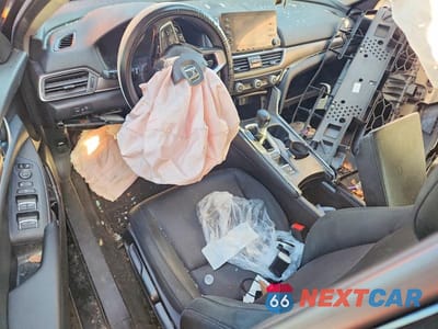 Zdjęcie 8 z 12 samochodu: 2019 HONDA ACCORD LX VIN:1HGCV1F1XKA151172 - miniatura
