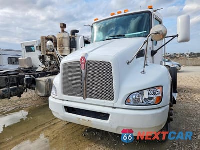 Drugie zdjęcie samochodu z przodu: 2016 KENWORTH CONSTRUCTION T370 VIN:2XKHAJ8X9GM497090 - miniatura