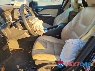 Zdjęcie 7 z 11 samochodu: 2018 VOLVO S60 PREMIER VIN:LYV402HK7JB173733 - miniatura